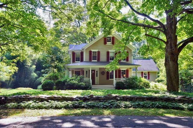 124 Old Redding Road Weston, CT 06883 - Photo 1 of 1