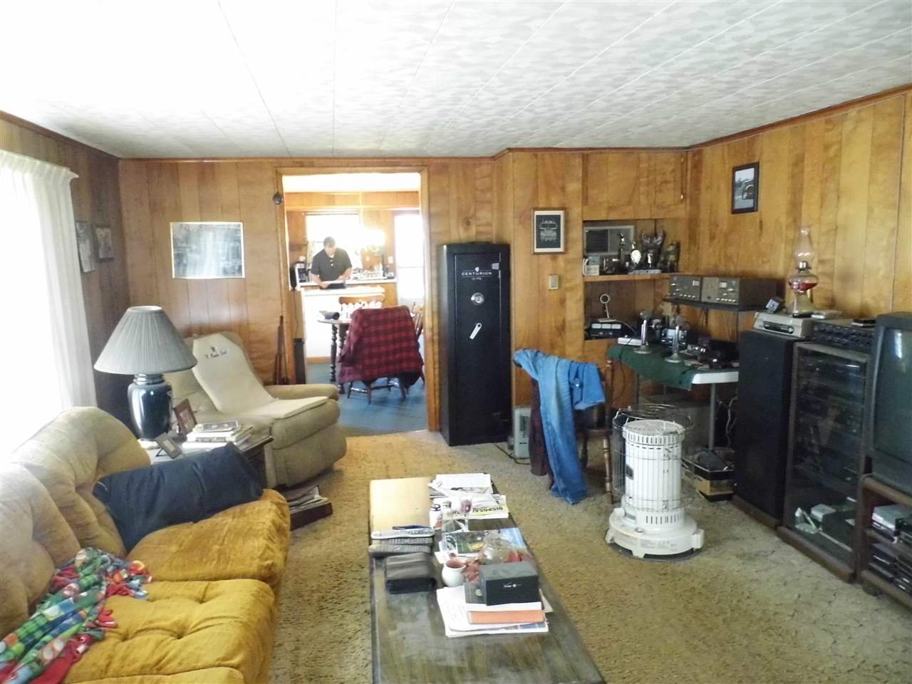 10137 South 13 Road Cadillac, MI 49601 - Photo 4 of 18 1833518-3.JPG