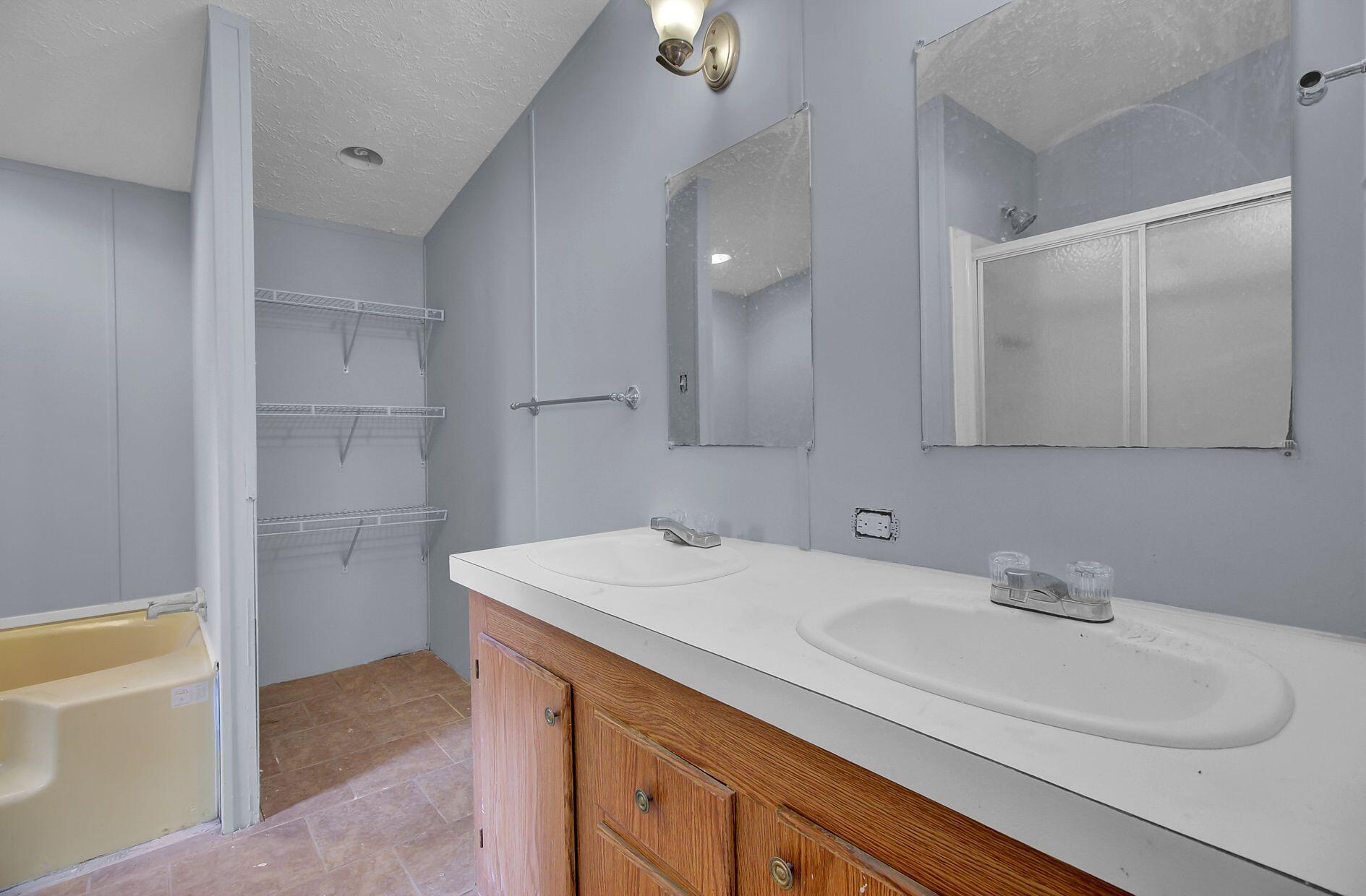 123 Craven Road Ladson, SC 29456 - Photo 13 of 18 Craven14