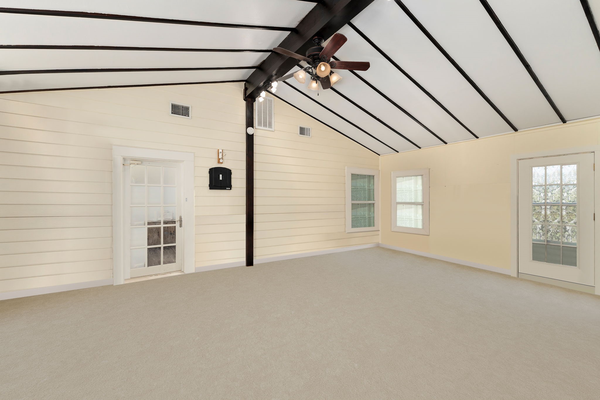 8103 Adamek Road Brenham, TX 77833 - Photo 15 of 29