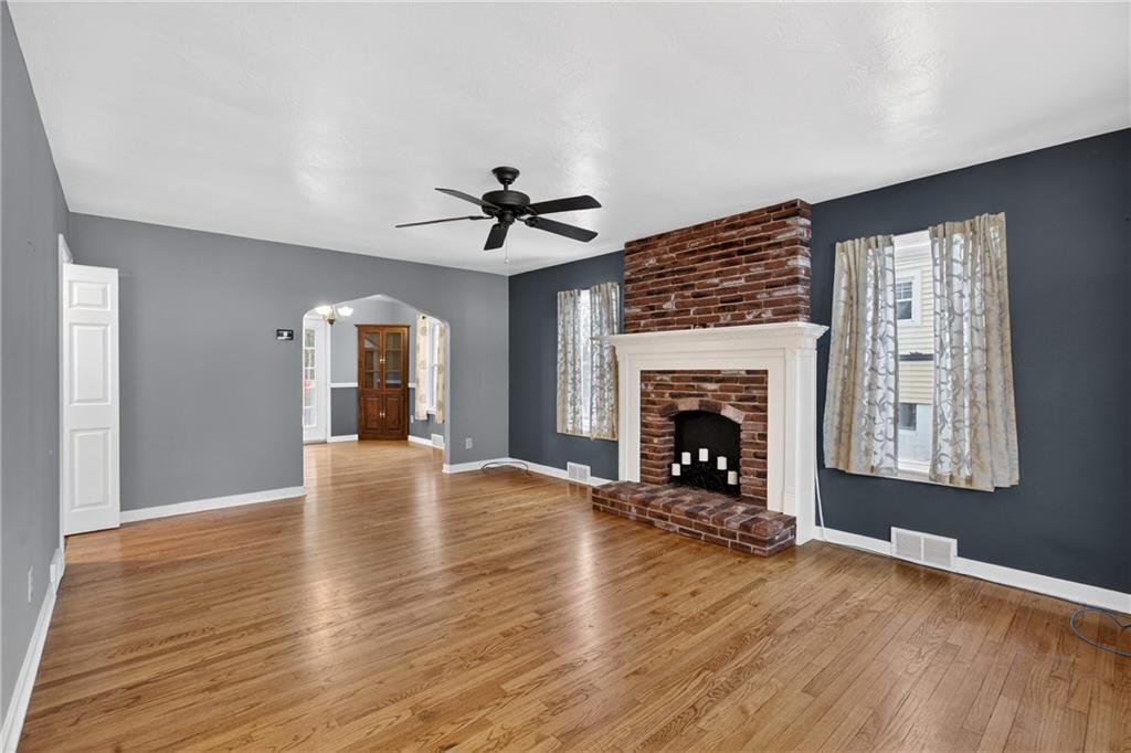 498 Seavey Road Pittsburgh, PA 15209 - Photo 2 of 35 Gallery Image 2