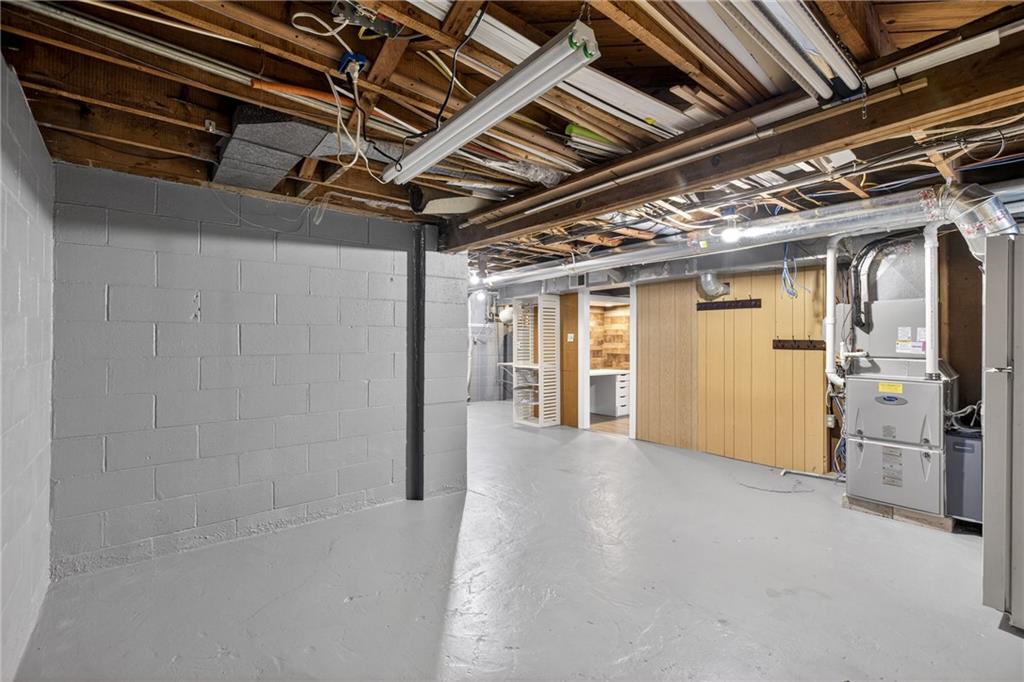 498 Seavey Road Pittsburgh, PA 15209 - Photo 24 of 35 Gallery Image 24