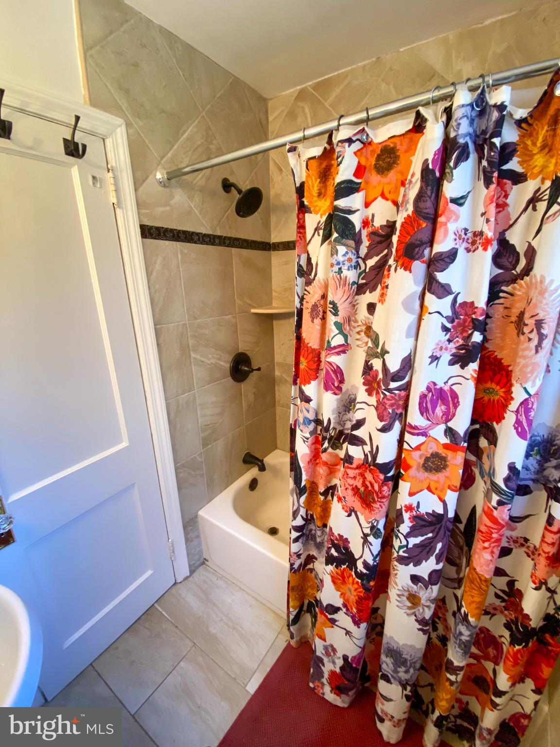 107 East Knowlton Road Media, PA 19063 - Photo 16 of 39 Full Bath with Tub-Shower