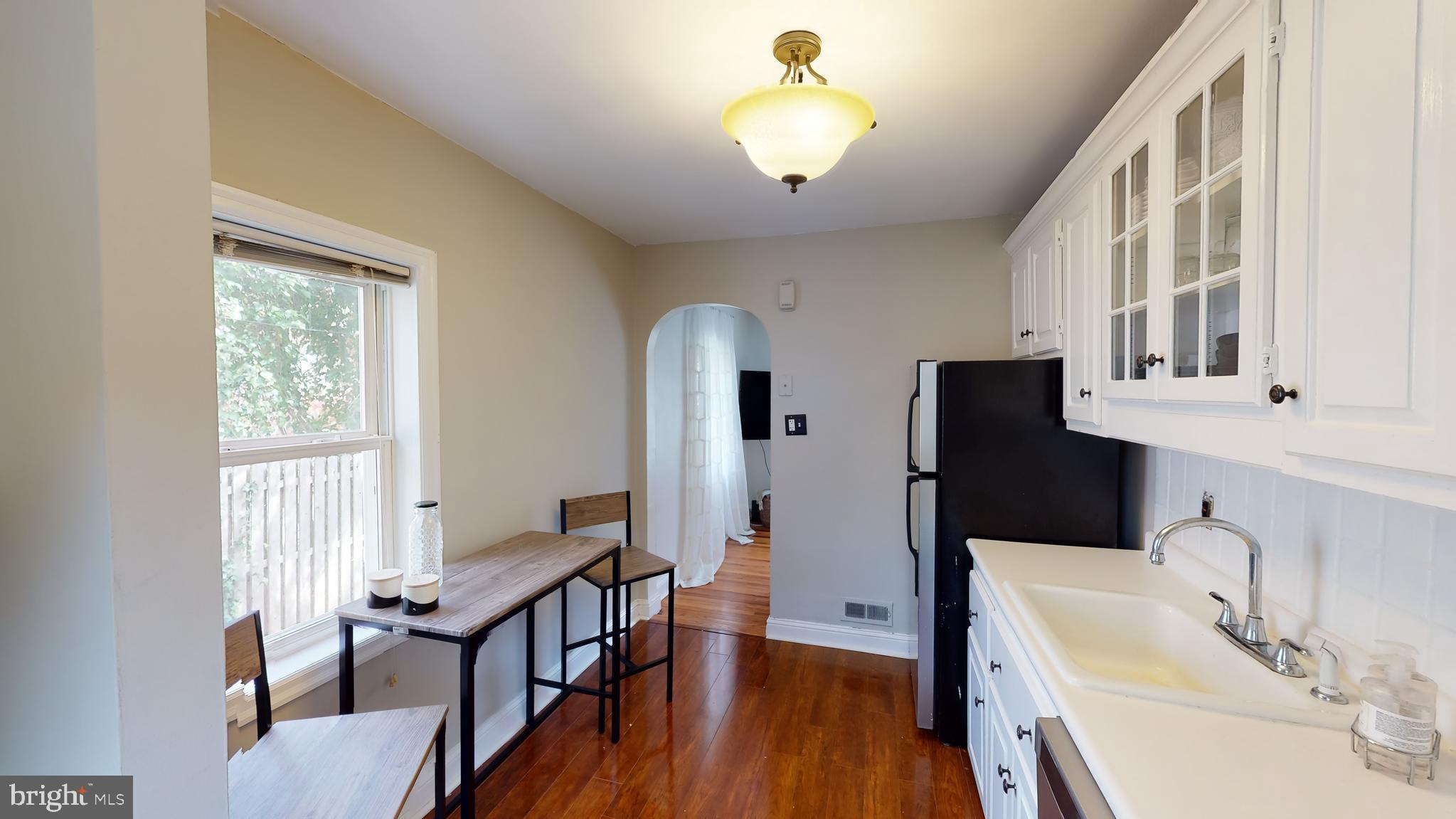 107 East Knowlton Road Media, PA 19063 - Photo 9 of 39 Eat-in Kitchen