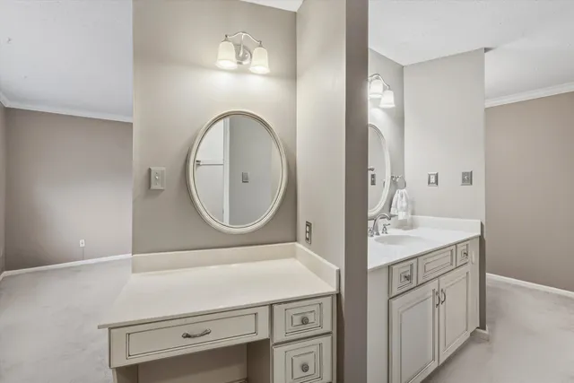 $325,000 | 8156 Winged Foot Lane, Unit 89, Germantown, TN 38138