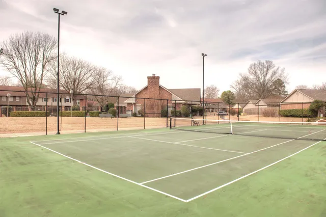 $325,000 | 8156 Winged Foot Lane, Unit 89, Germantown, TN 38138