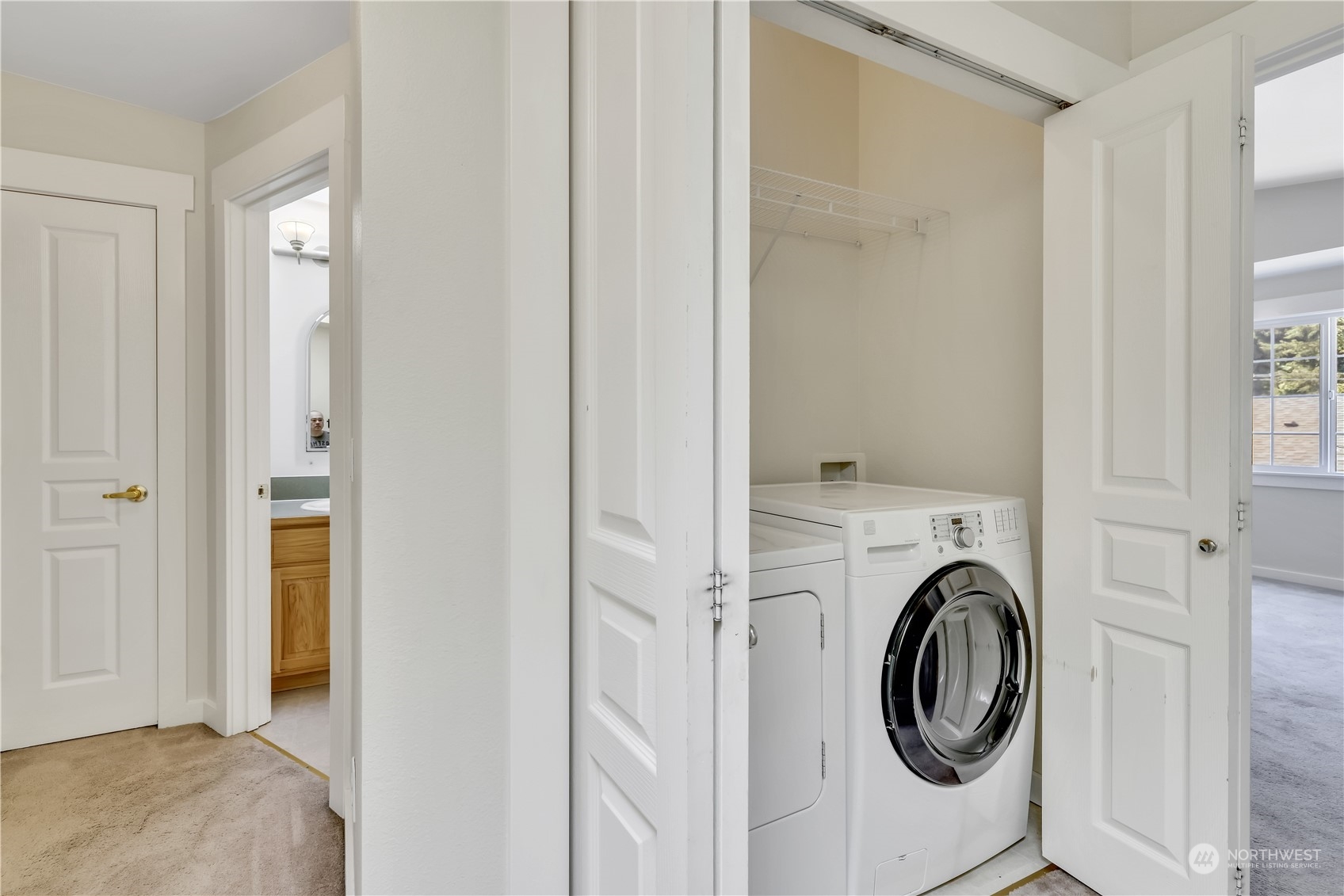 21505 73rd Place West, Unit B Edmonds, WA 98026 - Photo 15 of 29