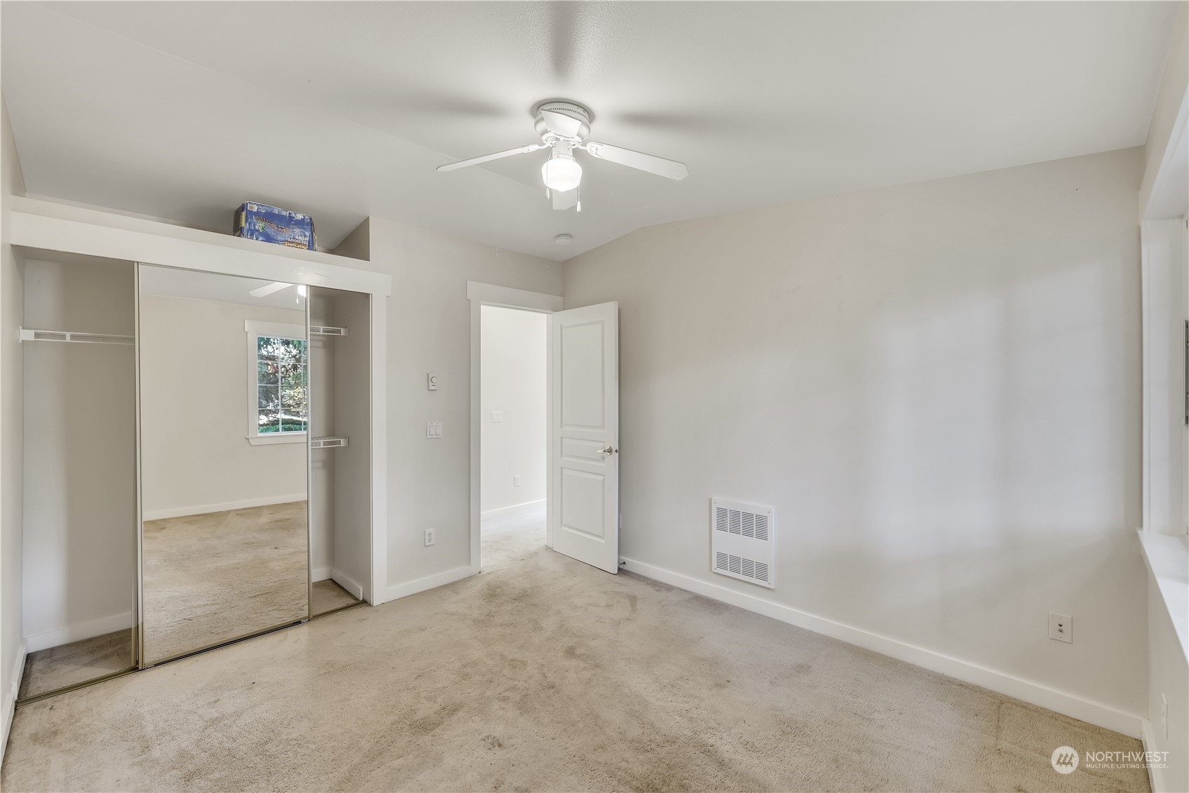 21505 73rd Place West, Unit B Edmonds, WA 98026 - Photo 20 of 29