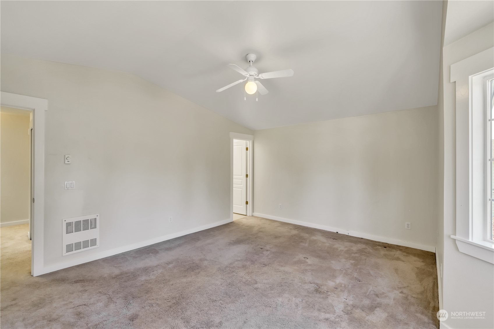 21505 73rd Place West, Unit B Edmonds, WA 98026 - Photo 24 of 29