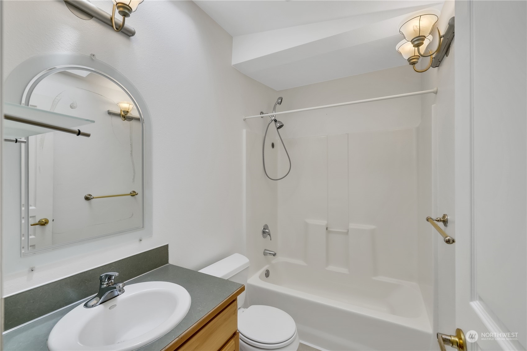 21505 73rd Place West, Unit B Edmonds, WA 98026 - Photo 25 of 29