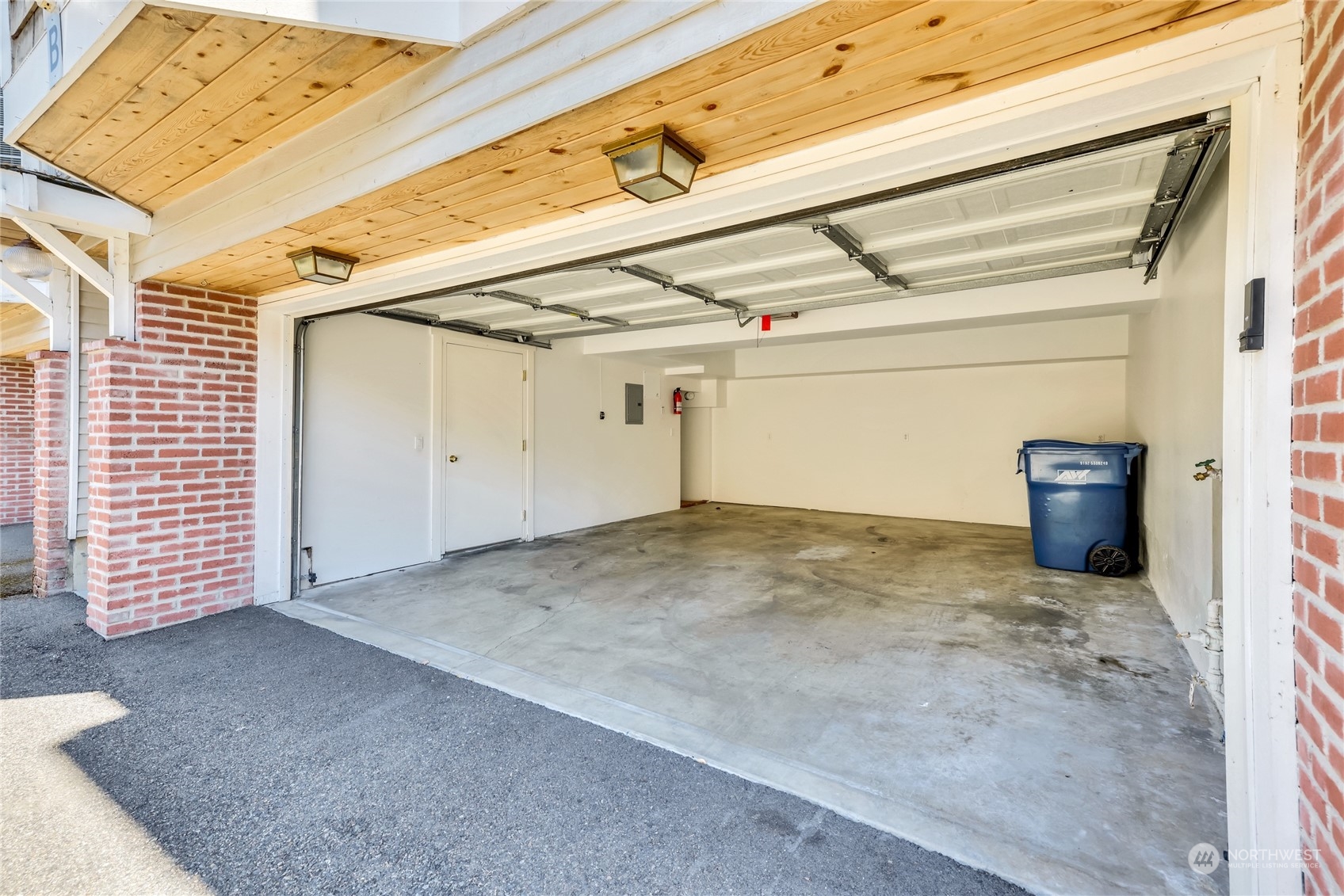 21505 73rd Place West, Unit B Edmonds, WA 98026 - Photo 29 of 29