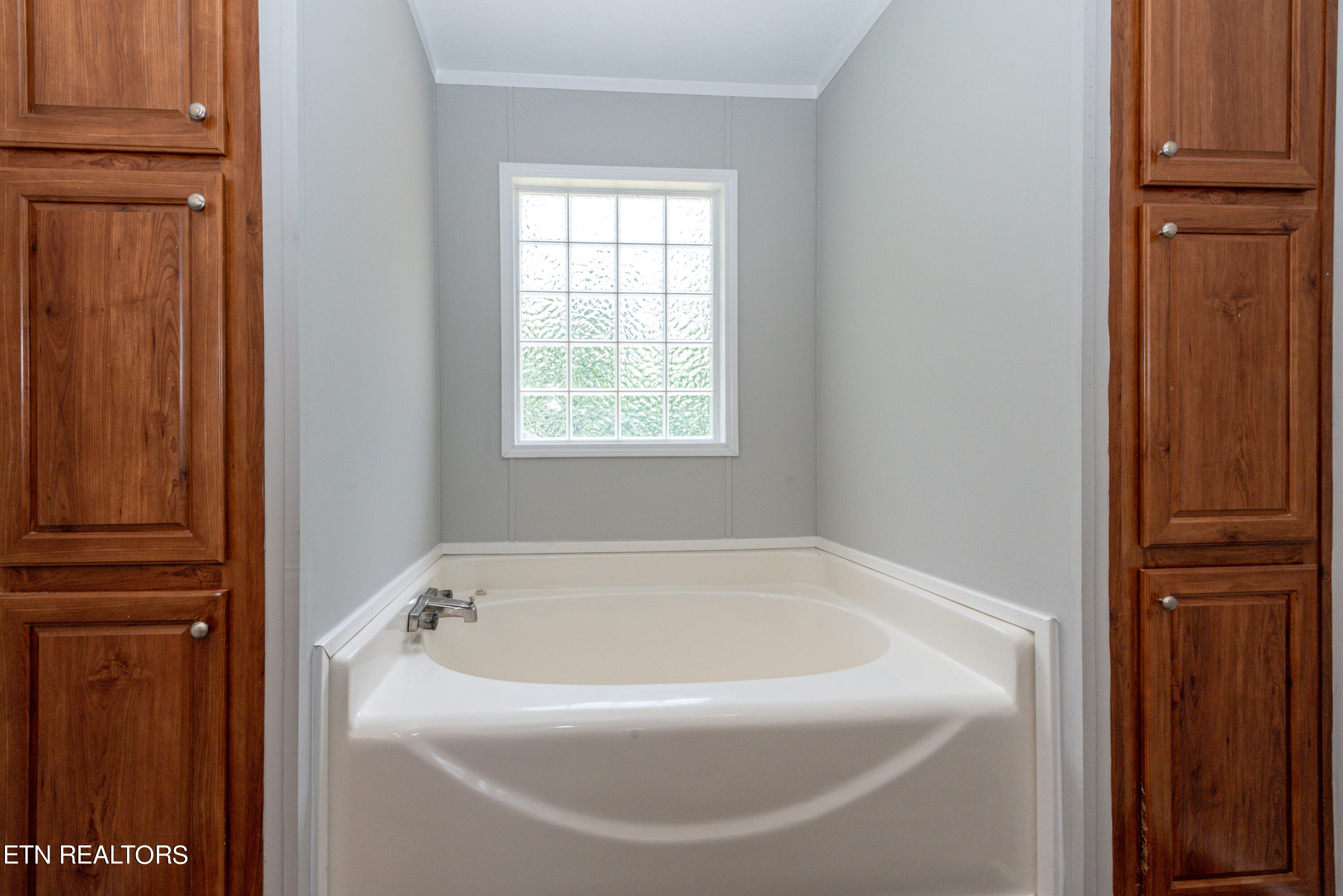 8154 Harmon Road Powell, TN 37849 - Photo 12 of 20 DSC_7985