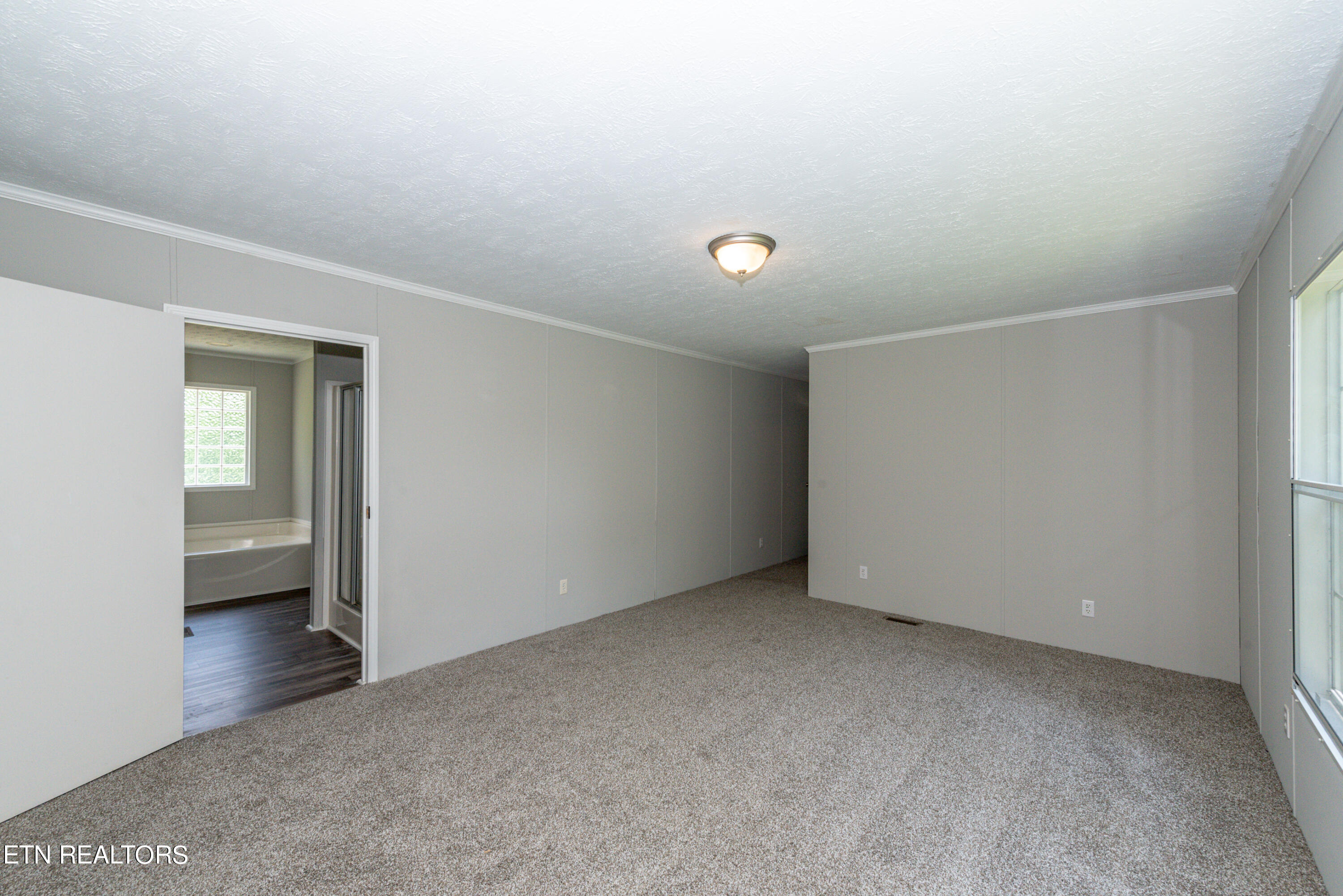 8154 Harmon Road Powell, TN 37849 - Photo 7 of 20 DSC_7981