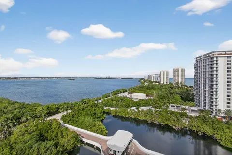 $579,000 | 4200 North Ocean Drive, Unit 21606, Riviera Beach, FL 33404