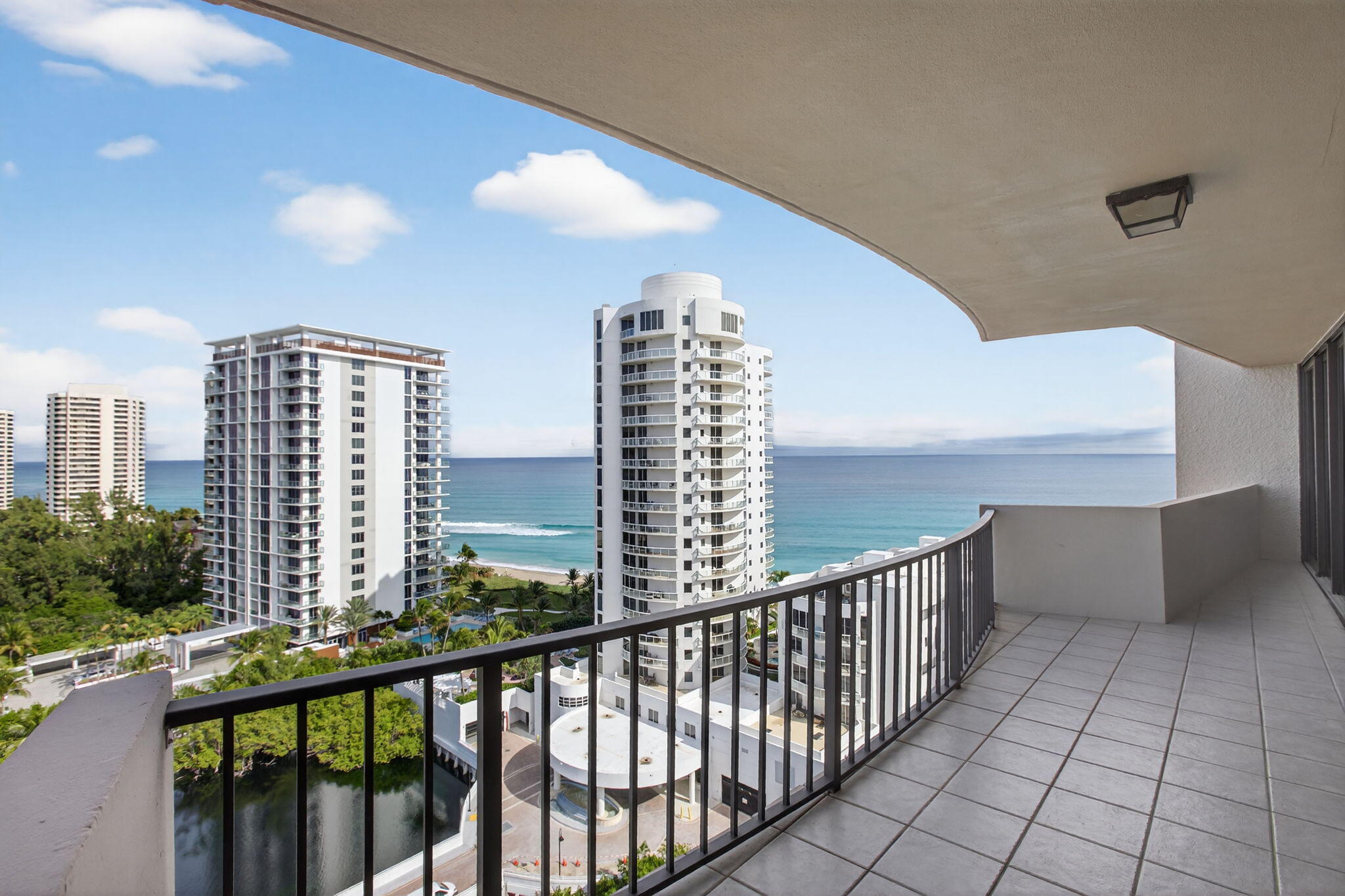 4200 North Ocean Drive, Unit 21606 Riviera Beach, FL 33404 - Photo 4 of 41 View 3