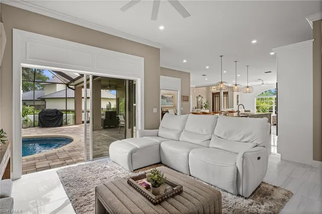 $1,675,000 | 2035 Teagarden Lane, Naples, FL 34110