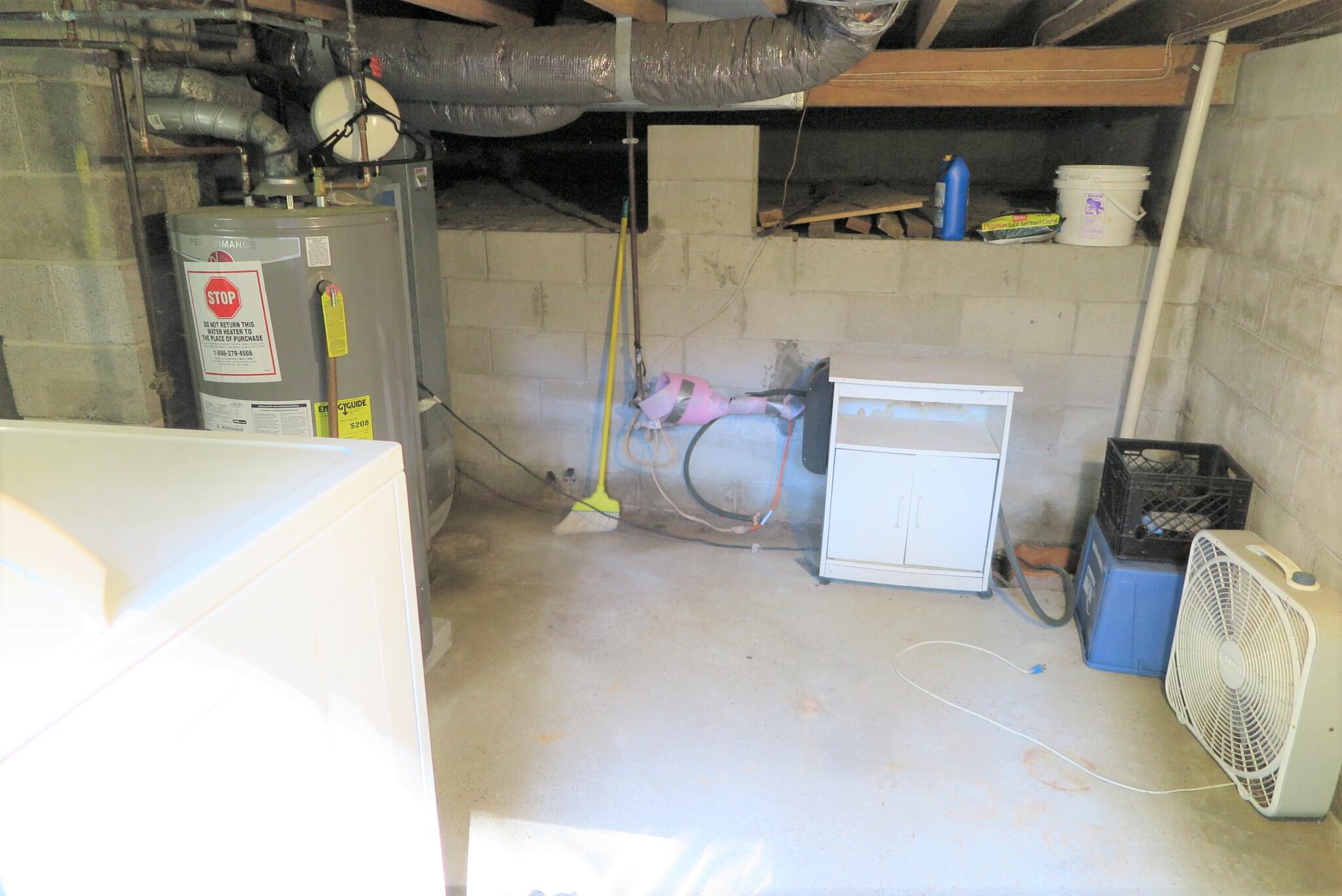 139 Captain Chase Road Dennis Port, MA 02639 - Photo 29 of 32 a utility room with dryer and washer