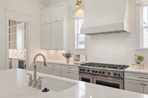 $2,199,000 | 6057 Pasquo Road, Nashville, TN 37221