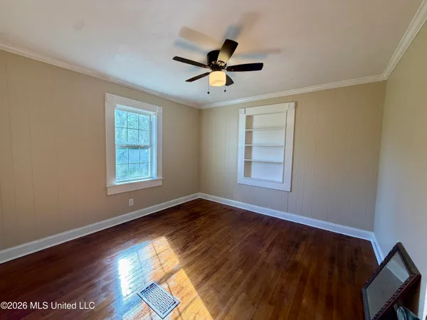 $130,000 | 707 North West Street, Mendenhall, MS 39114
