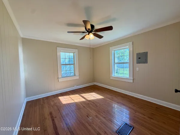 $130,000 | 707 North West Street, Mendenhall, MS 39114