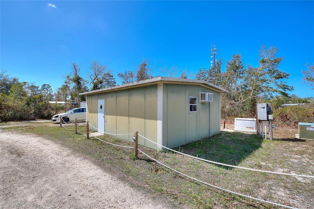 19550 Jody Morgan Road Perry, FL 32348 - Photo 44 of 79 a view of a house with backyard and trees