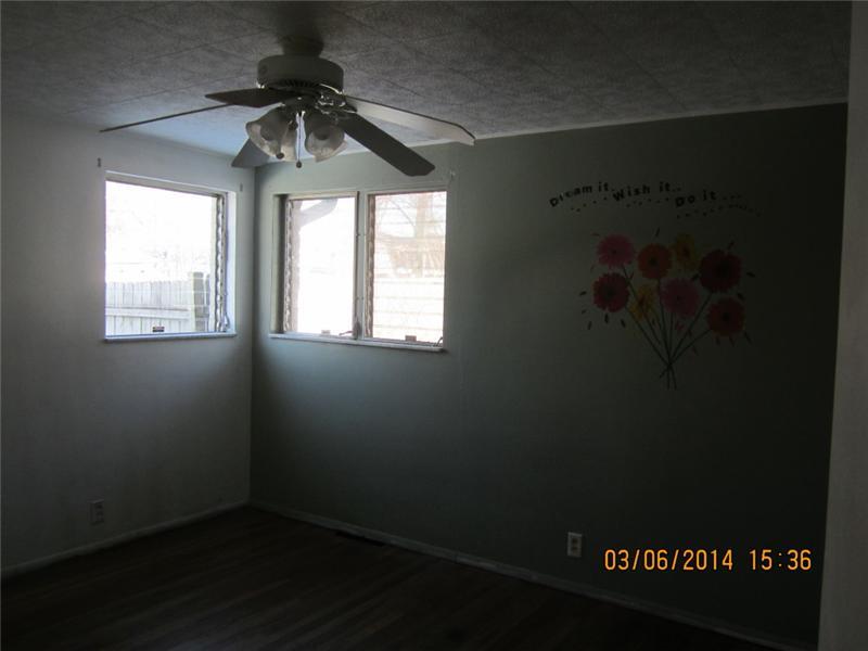 2041 South Post Road Indianapolis, IN 46239 - Photo 5 of 10 Gallery Image 5