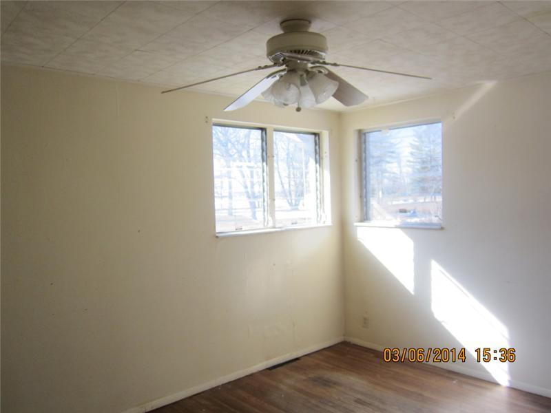 2041 South Post Road Indianapolis, IN 46239 - Photo 6 of 10 Gallery Image 6