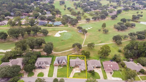 $380,000 | 479 Cherry Hills Drive, Huntsville, TX 77340