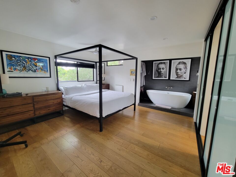 1001 Main Street Venice, CA 90291 - Photo 14 of 65
