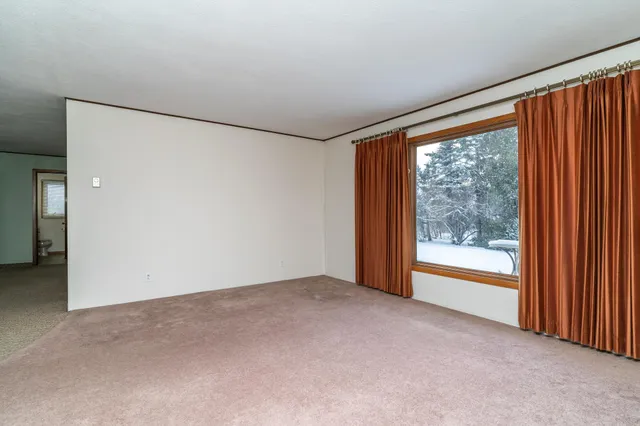 $184,900 | 26117 180th Avenue Southwest, Crookston, MN 56716