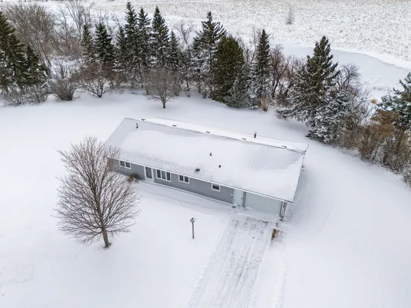 $184,900 | 26117 180th Avenue Southwest, Crookston, MN 56716