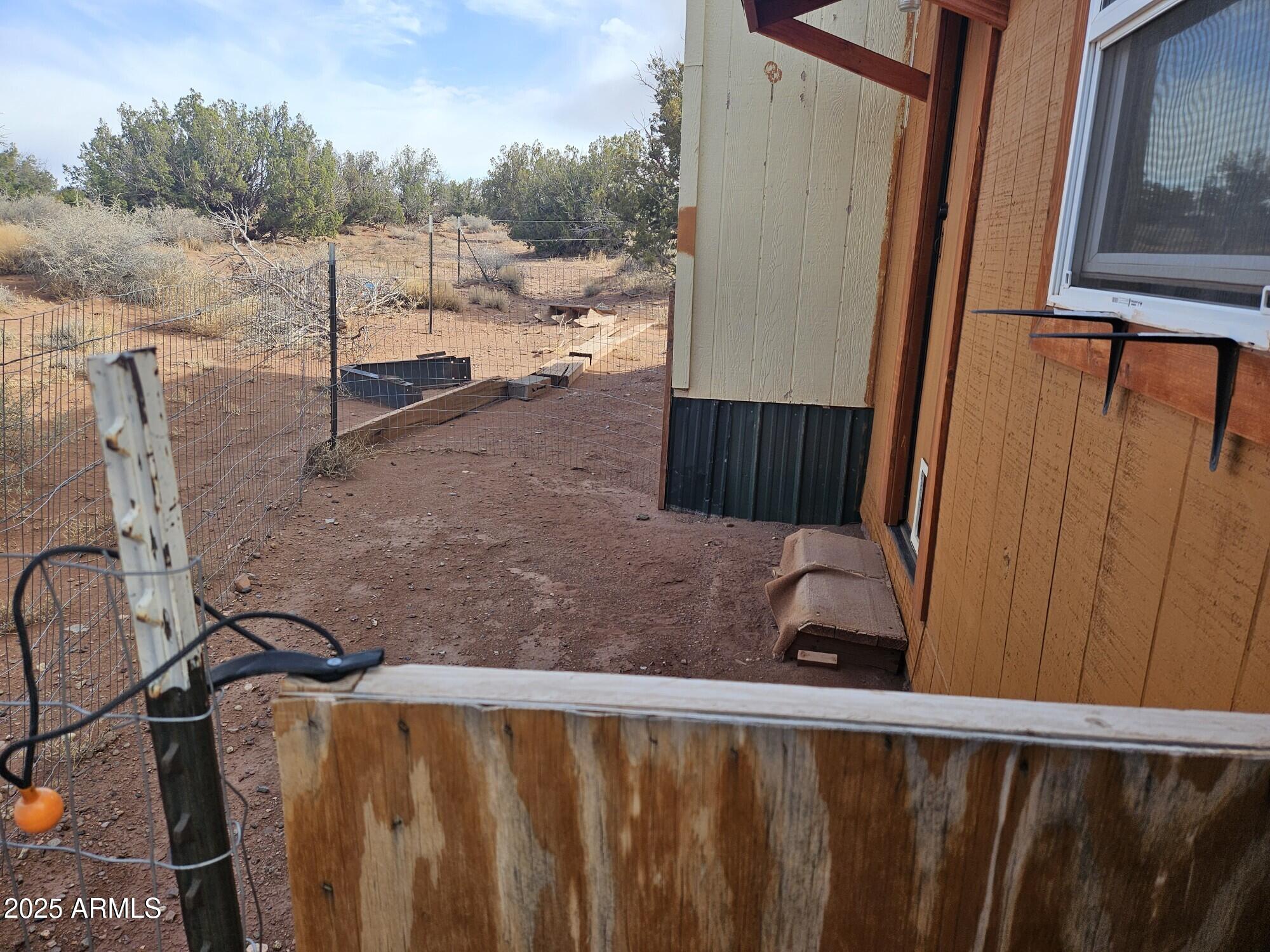 15 County Road, Unit 15 Show Low, AZ 85901 - Photo 4 of 10 a view of balcony with a sink