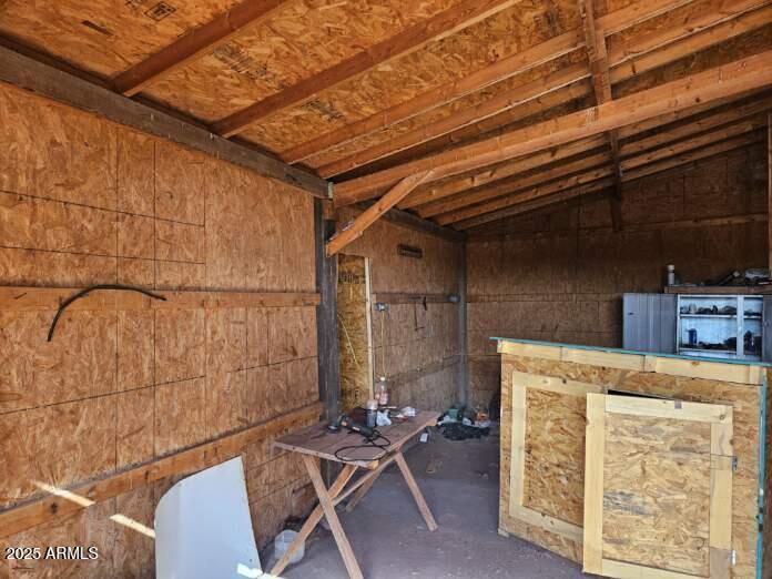 15 County Road, Unit 15 Show Low, AZ 85901 - Photo 10 of 10 a room with furniture