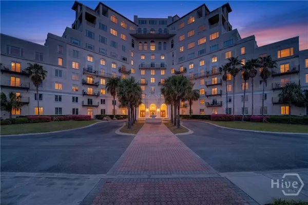 $499,900 | 700 Wilmington Island Road, Unit 405, Savannah, GA 31410
