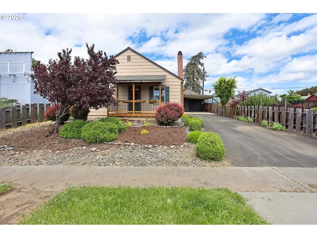 $287,000 | 323 West Broadway Street, Goldendale, WA 98620