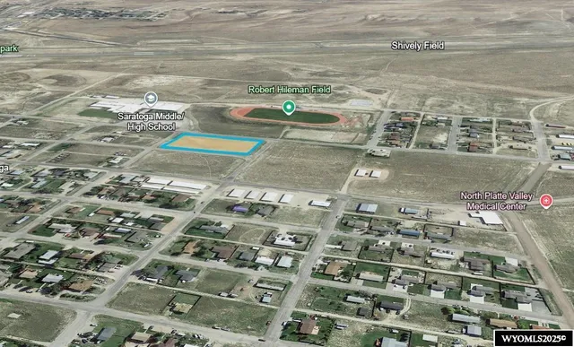 $170,000 | 940 West Elm Avenue, Saratoga, WY 82331