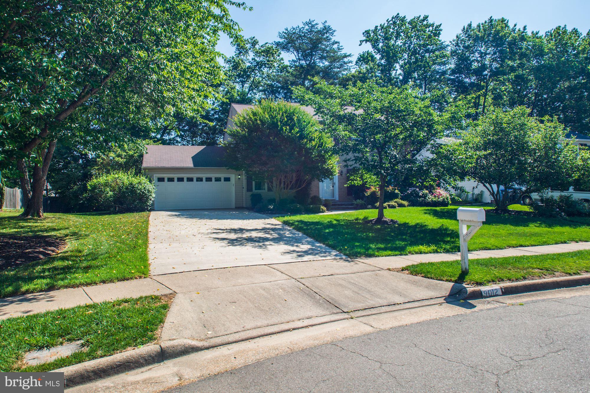 9012 Penn Manor Court Springfield, VA 22153 - Photo 10 of 35