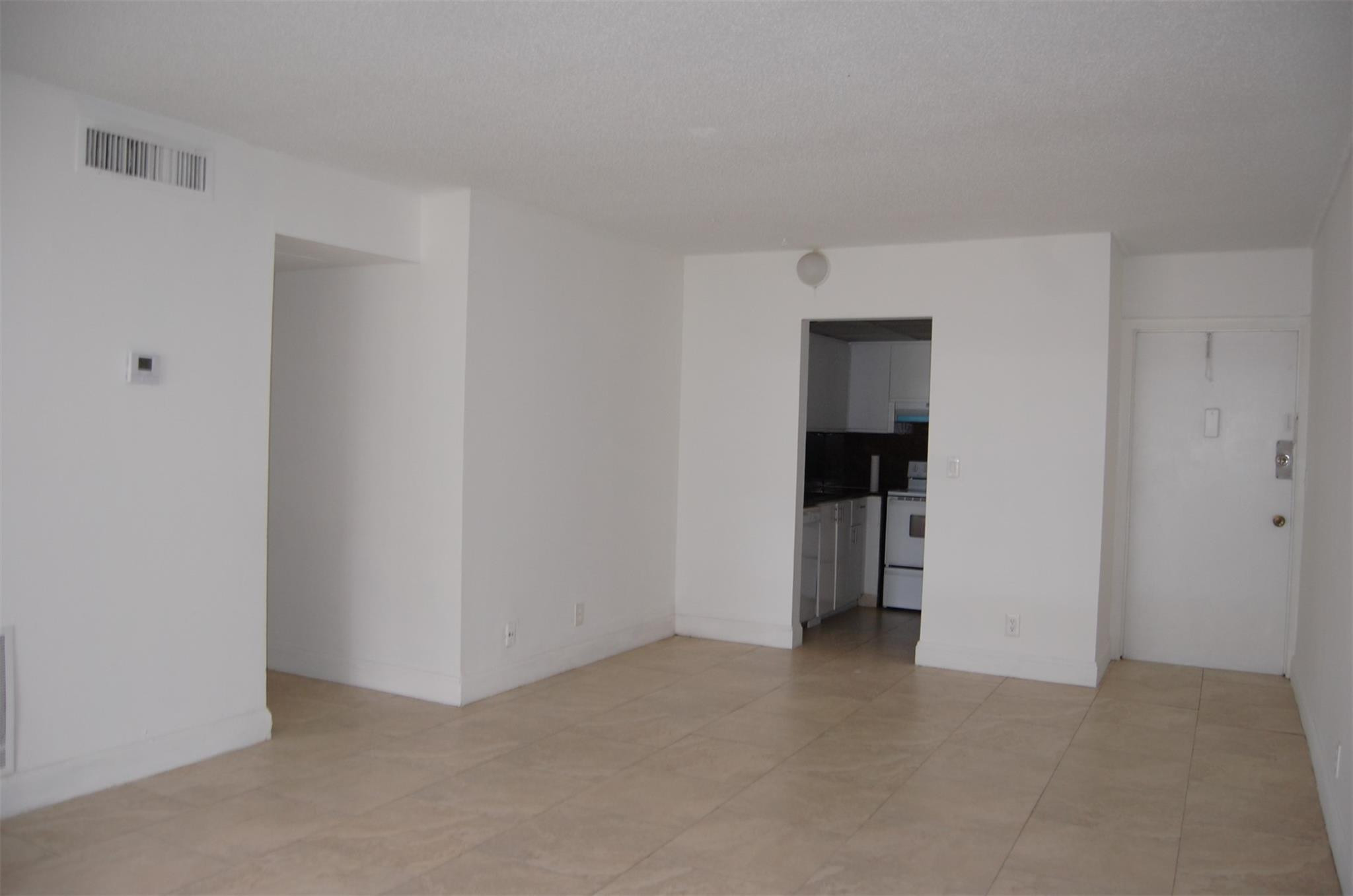 622 Northwest 13th Street, Unit 13 Boca Raton, FL 33486 - Photo 2 of 25 Photo 2