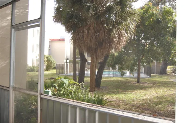 $2,050 | 622 Northwest 13th Street, Unit 13, Boca Raton, FL 33486