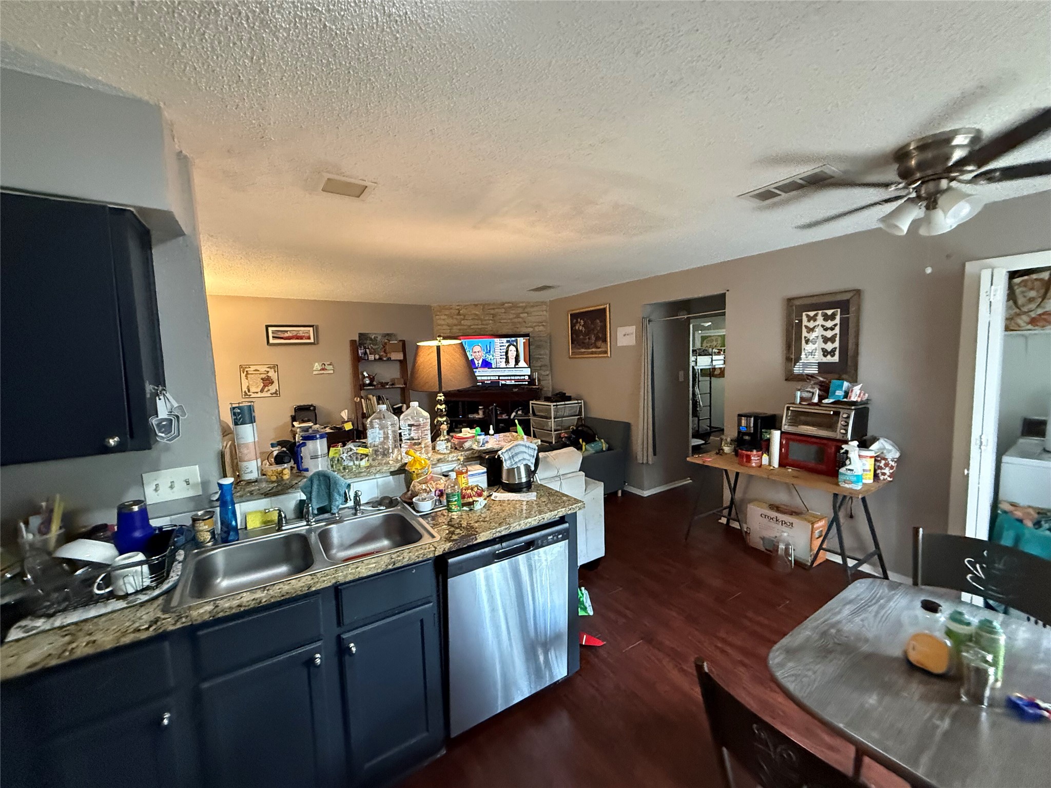 11905 Alpheus Avenue Austin, TX 78759 - Photo 9 of 23 a view of a living room and dining room