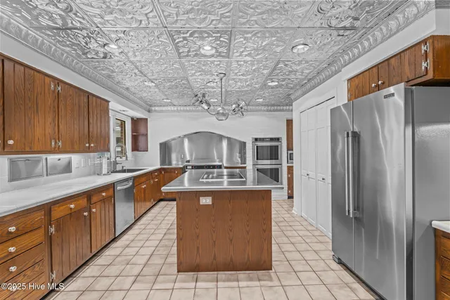 $879,000 | 2000 Airport Road, Whispering Pines, NC 28327