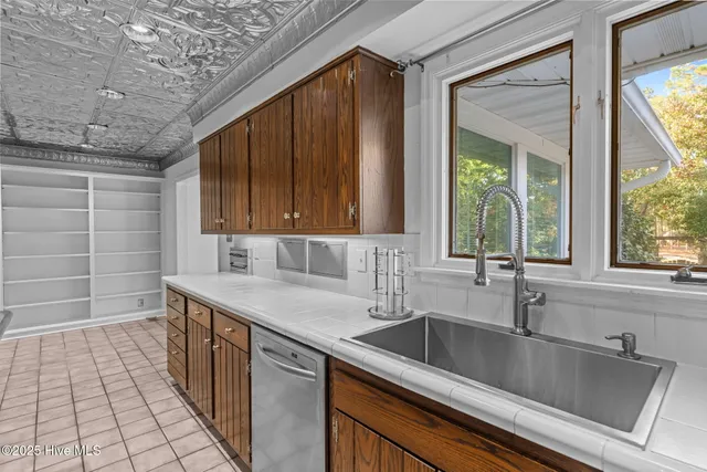 $879,000 | 2000 Airport Road, Whispering Pines, NC 28327