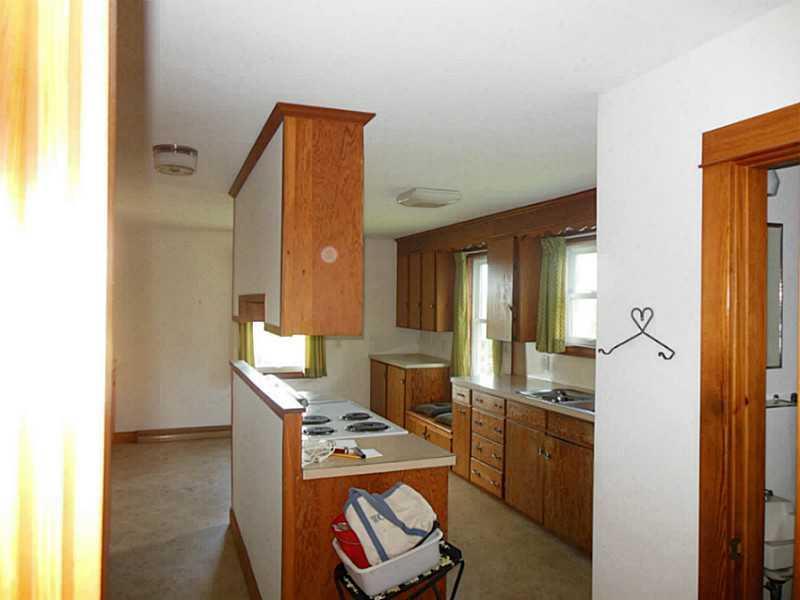 63 Metcalf Road Winthrop, ME 04364 - Photo 4 of 35 Kitchen.