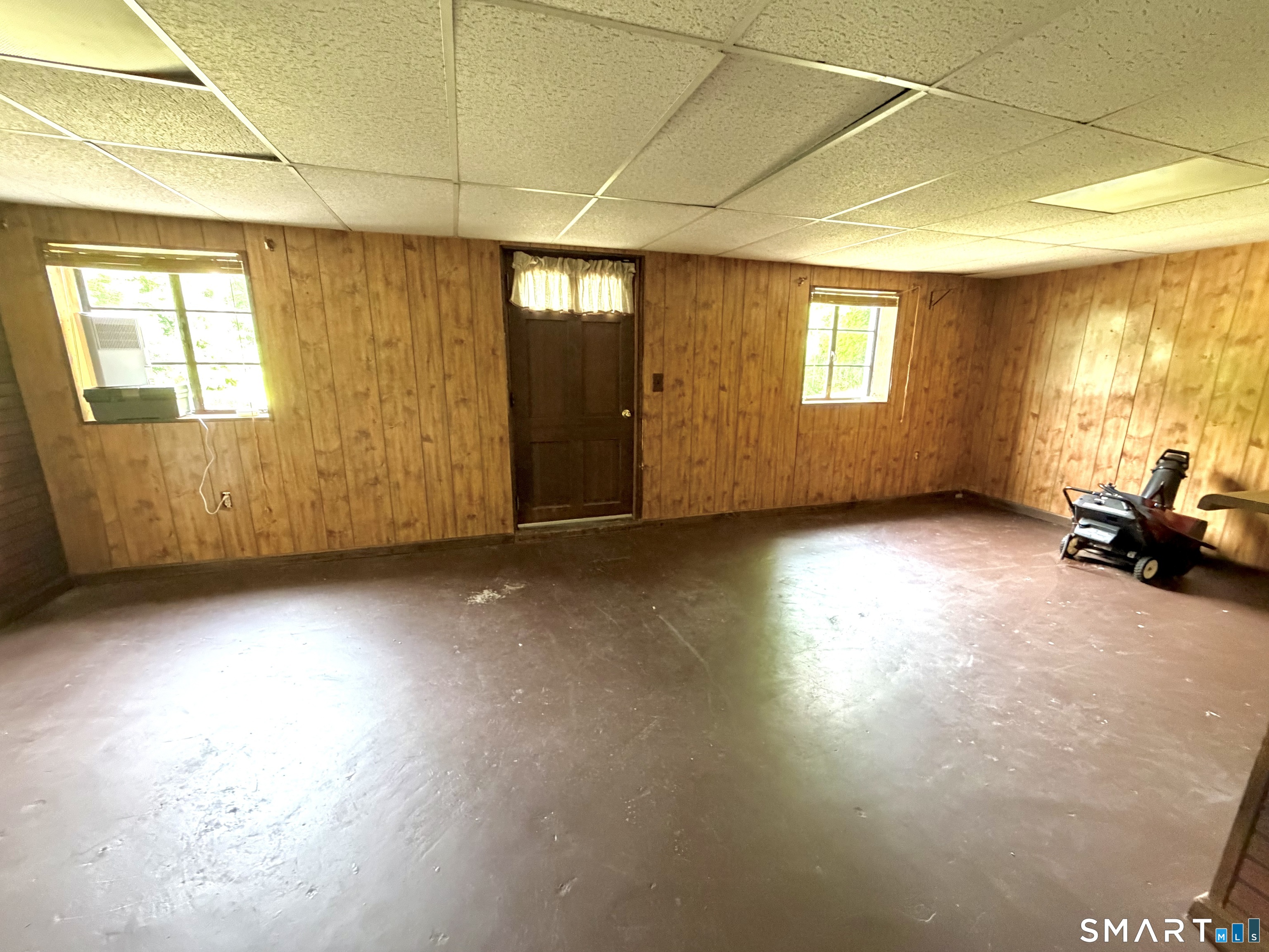 401 Round Hill Road Salem, CT 06420 - Photo 28 of 32 Semi finish space in walk out basement