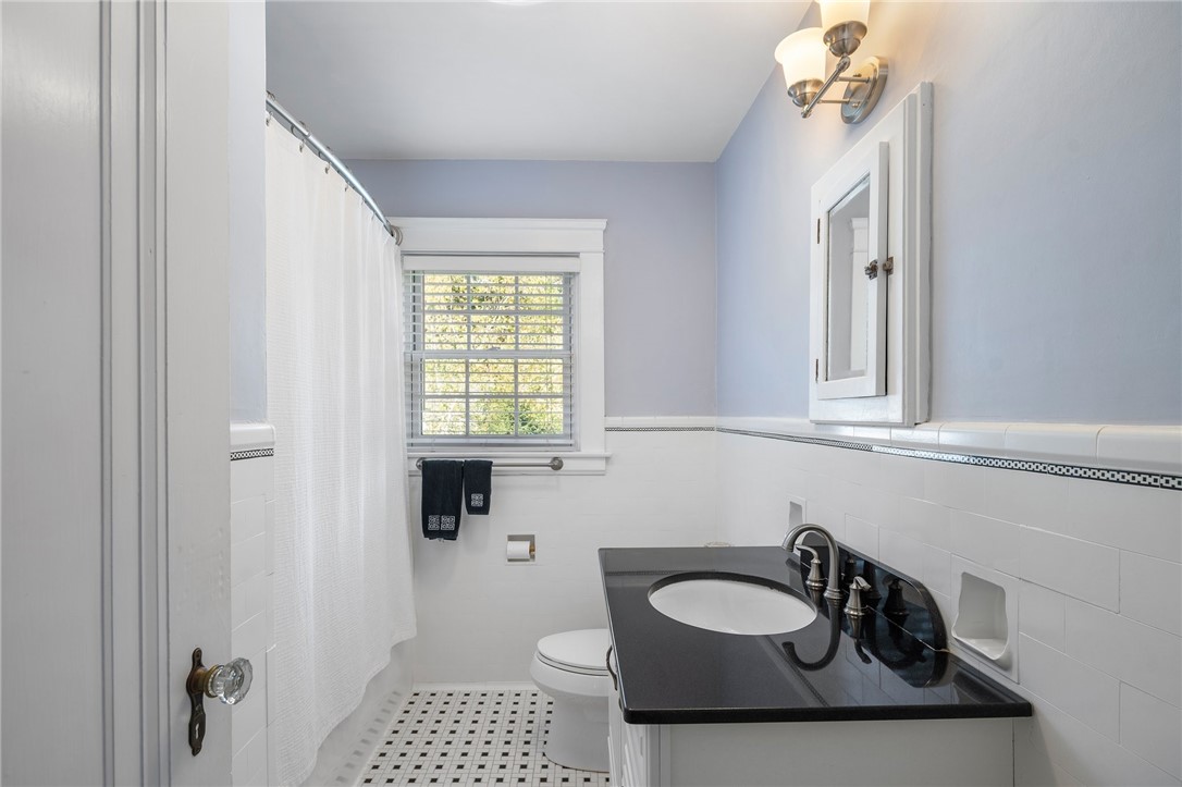 33 Walnut Road Barrington, RI 02806 - Photo 24 of 37