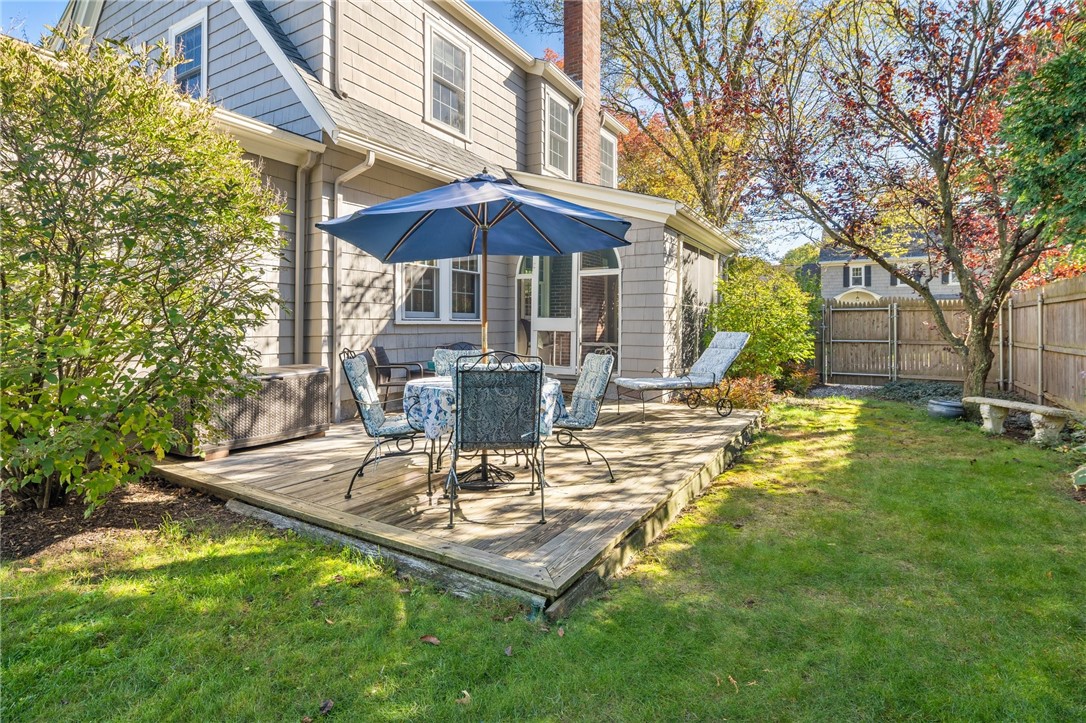 33 Walnut Road Barrington, RI 02806 - Photo 28 of 37