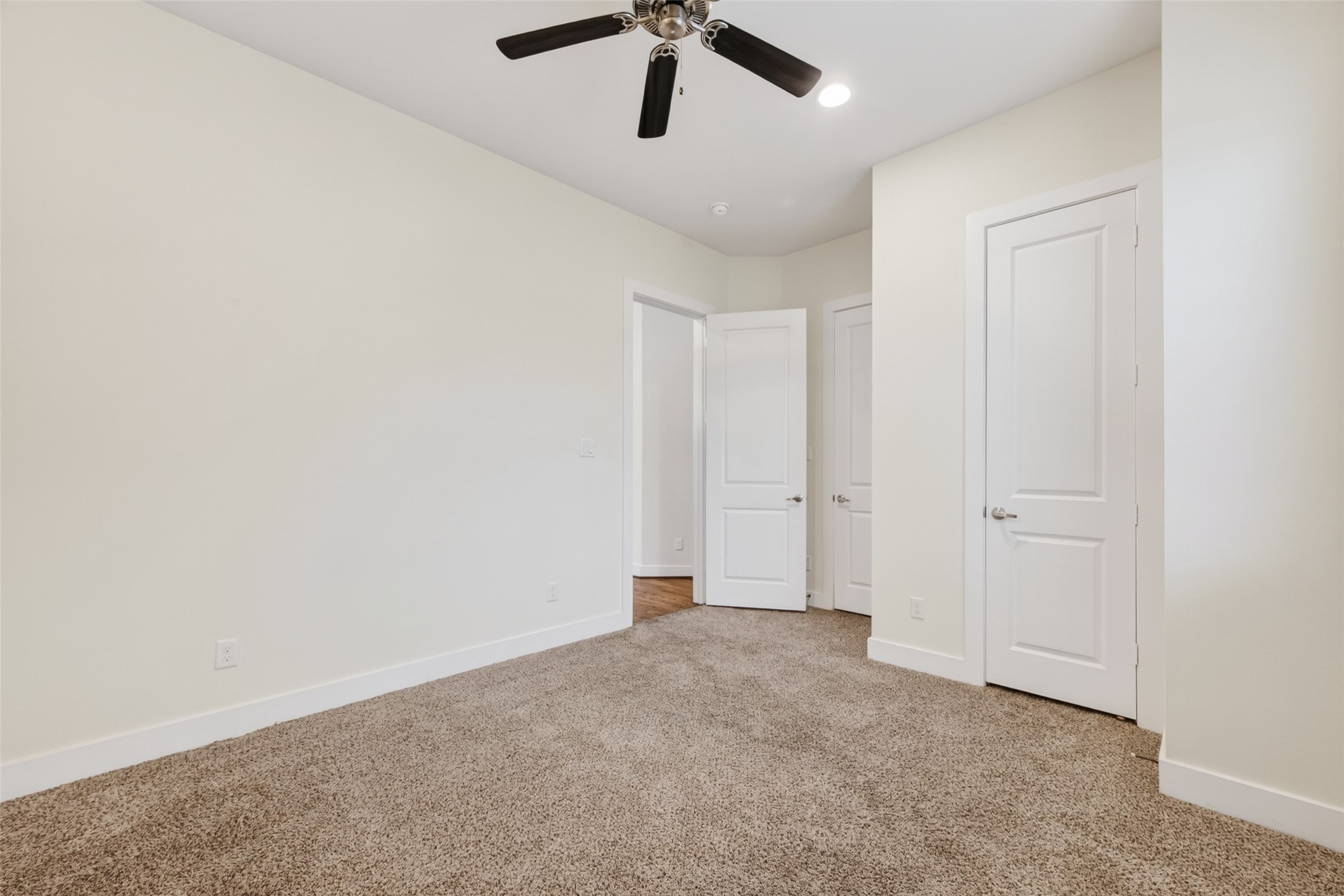 1202 Cedarpost Tree Springs Place Houston, TX 77055 - Photo 33 of 45 a view of an empty room