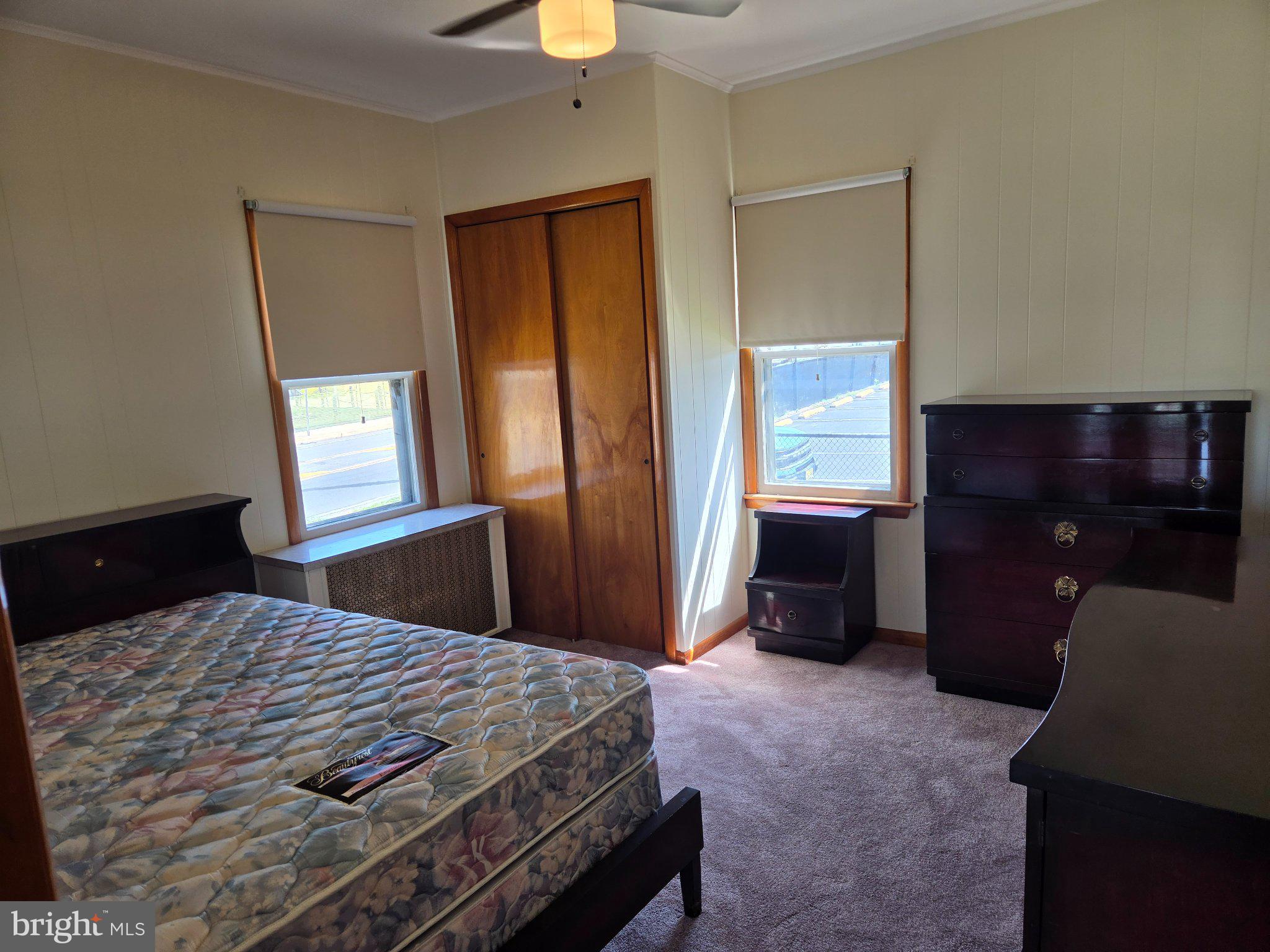 14 East Evesham Road Glendora, NJ 08029 - Photo 5 of 13 Furnished bedrooms
