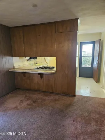 an empty room with window