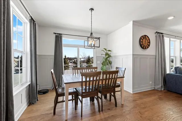 $519,900 | 1069 Ardmoor Drive, Crystal Lake, IL 60012